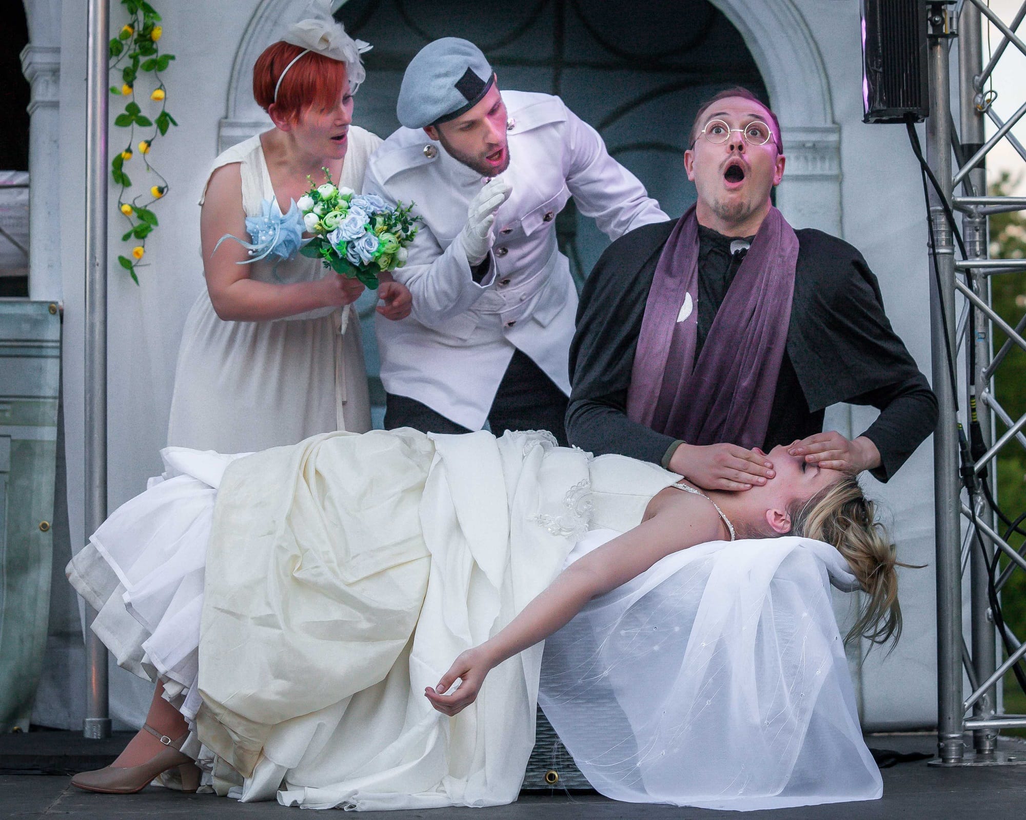 Watch Online: Oddsocks&#8217; Much Ado About Nothing