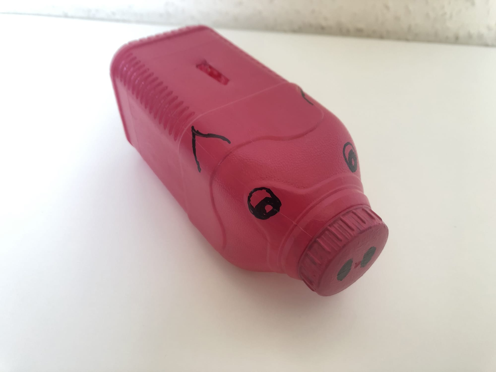 Monday Makes: Make your own milk bottle piggy bank